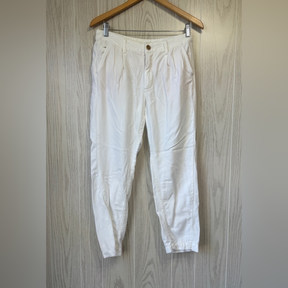 Anthropologie White Scout Tapered Ankle Pants - Size: 27 EUC